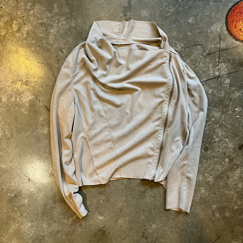 Microfiber Jacket - image 3